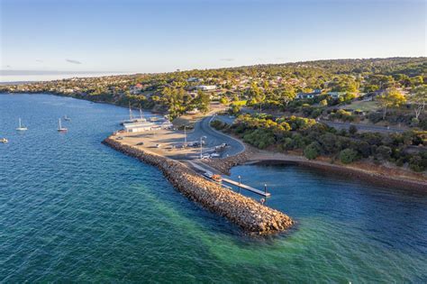 Stayz port lincoln  Ideal for families, groups & couples